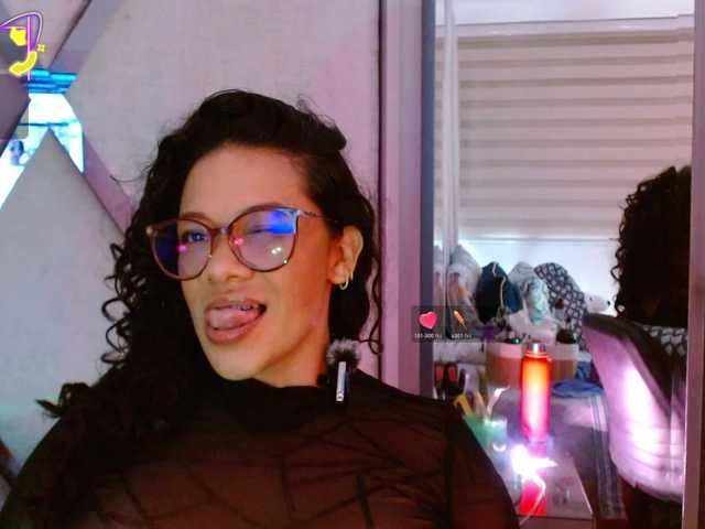 paula-daniela1 live cam on BongaCams