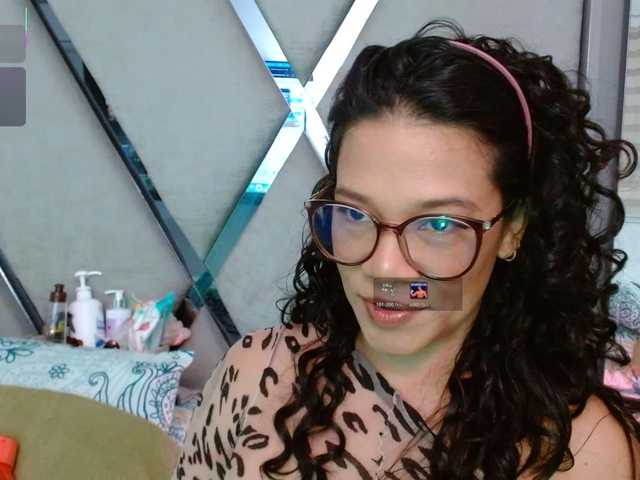 paula-daniela1 live cam on BongaCams