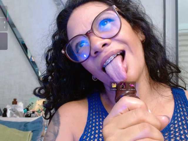 paula-daniela1 live cam on BongaCams