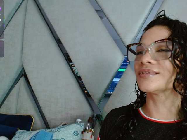 paula-daniela1 live cam on BongaCams