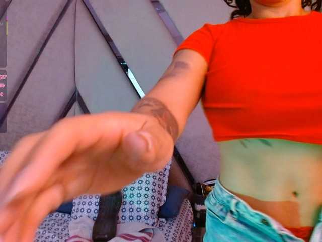 paula-daniela1 webcam bongacams model stream image