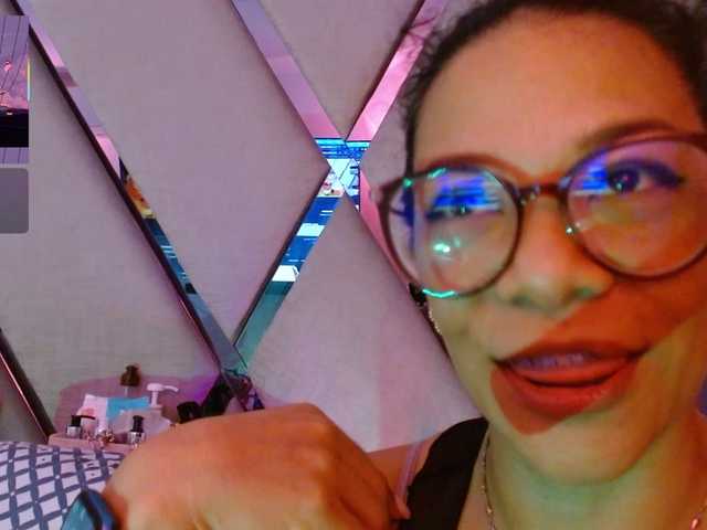 paula-daniela1 live cam on BongaCams