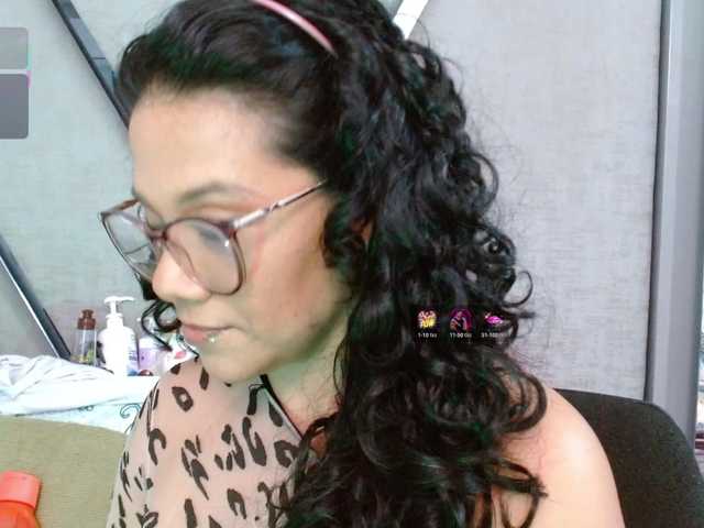 paula-daniela1 live cam on BongaCams