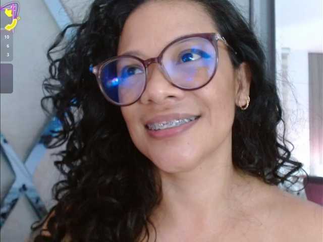 paula-daniela1 live cam on BongaCams