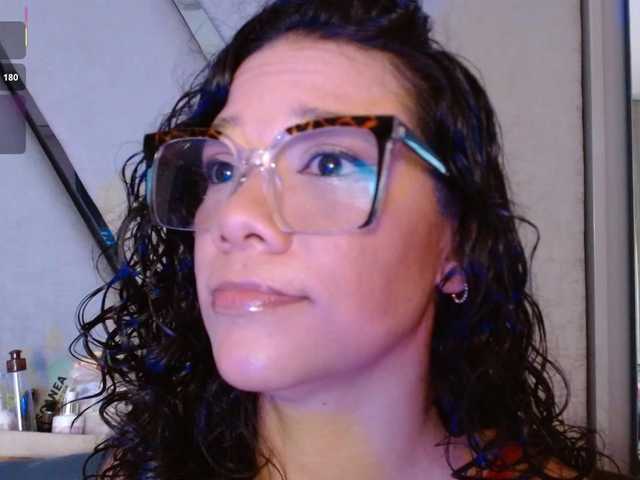 paula-daniela1 live cam on BongaCams