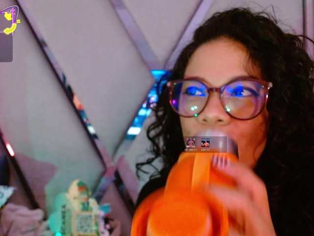 paula-daniela1 live cam on BongaCams