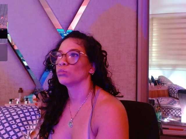 paula-daniela1 live cam on BongaCams