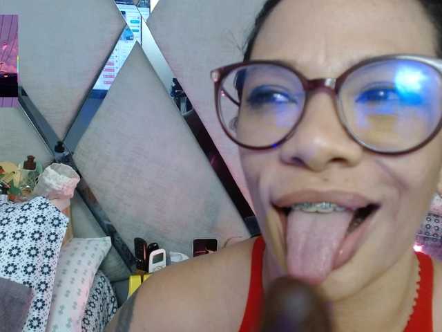 paula-daniela1 live cam on BongaCams