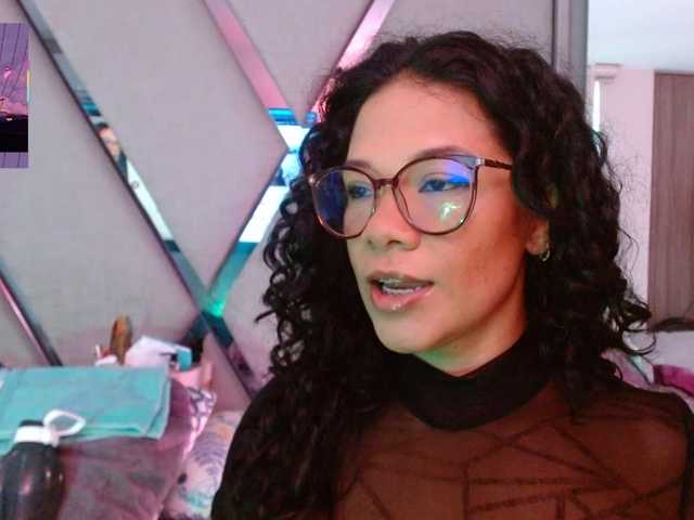 paula-daniela1 live cam on BongaCams