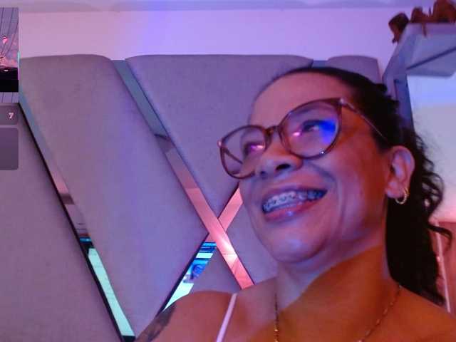 paula-daniela1 live cam on BongaCams