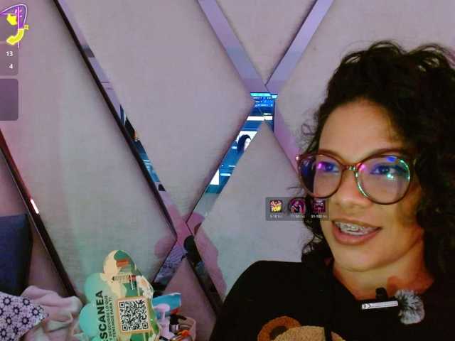 paula-daniela1 live cam on BongaCams