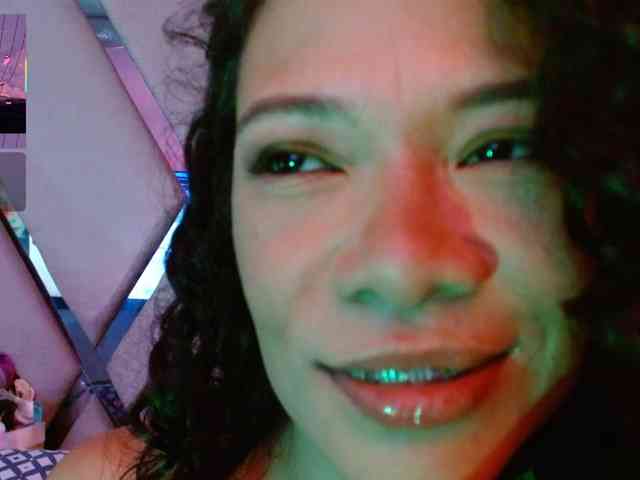 paula-daniela1 webcam