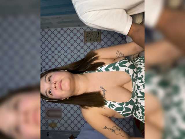 sexylhady214 live webcam show