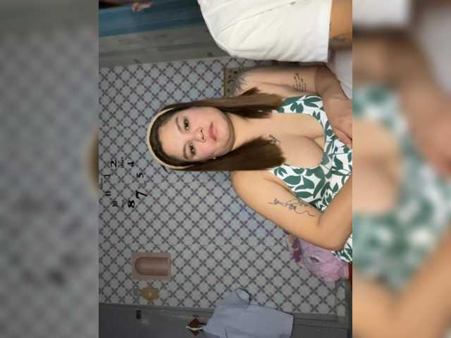 sexylhady214 live webcam show