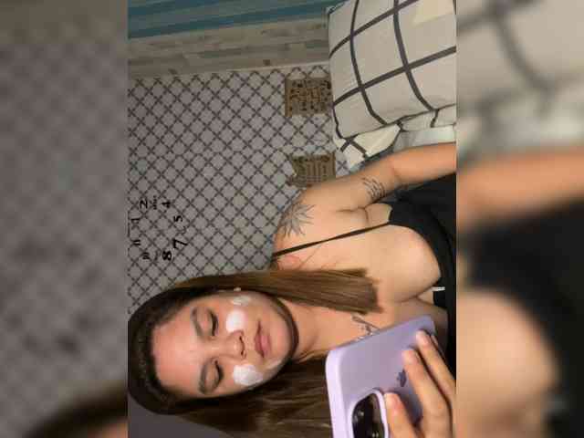 sexylhady214 webcam