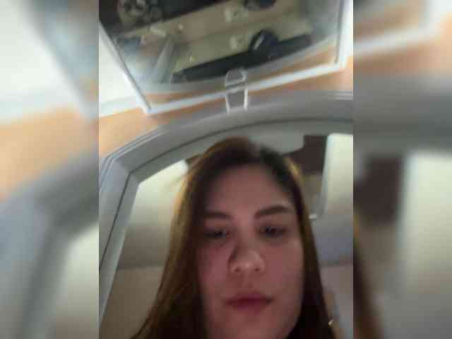 sexylhady214 webcam
