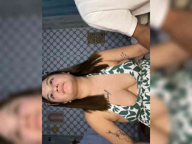 sexylhady214 webcam