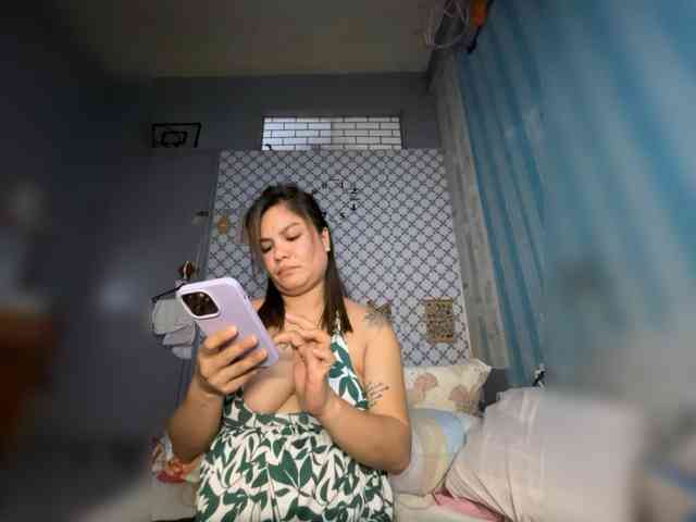 sexylhady214 webcam
