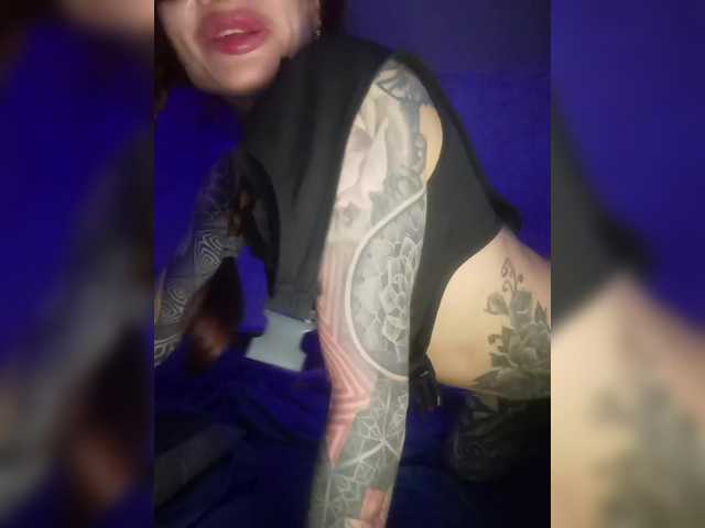 Neulivimie's BongaCams show and profile