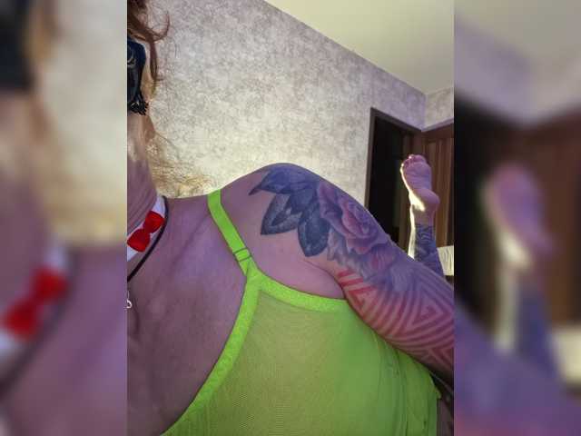 Neulivimie live webcam show
