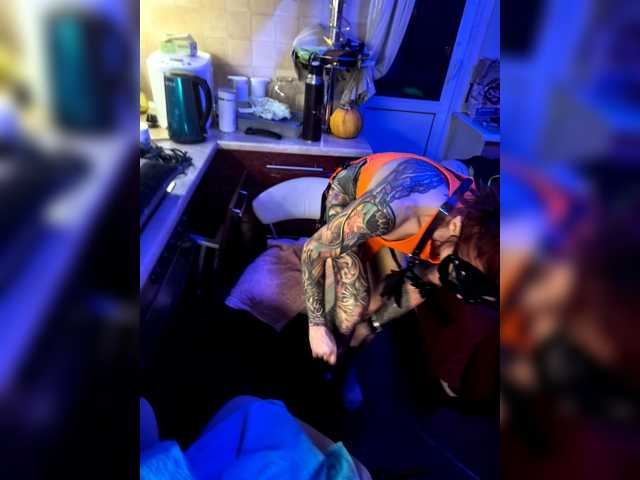 le modèle Neulovimie est en webcam porno dans un show sur le site bongacams, il possède les tags suivants: White/Caucasian,Redhead,Shaved