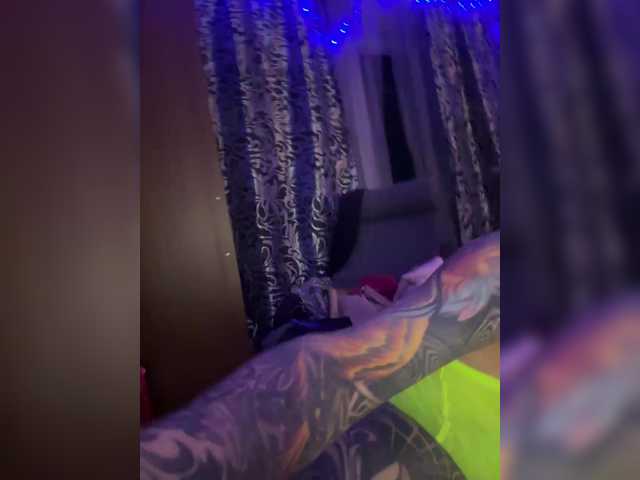 Neulivimie's BongaCams show and profile