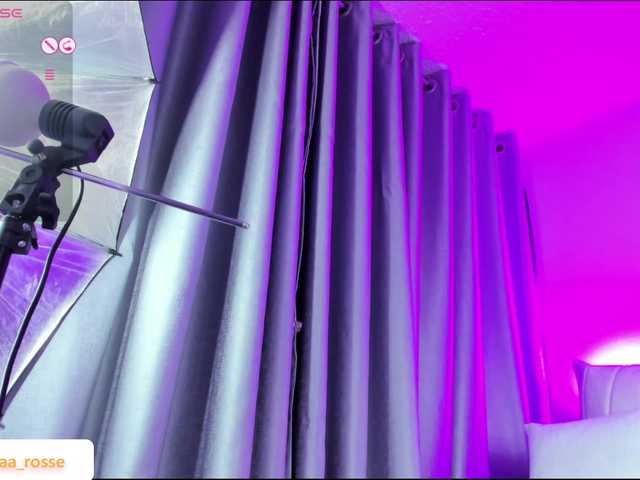 Deny-rose live webcam show