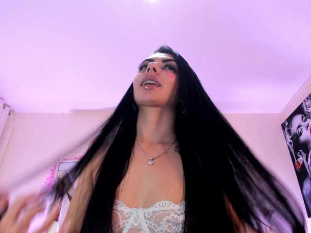 Deny-rose live cam on BongaCams