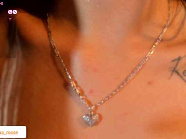Deny-rose webcam
