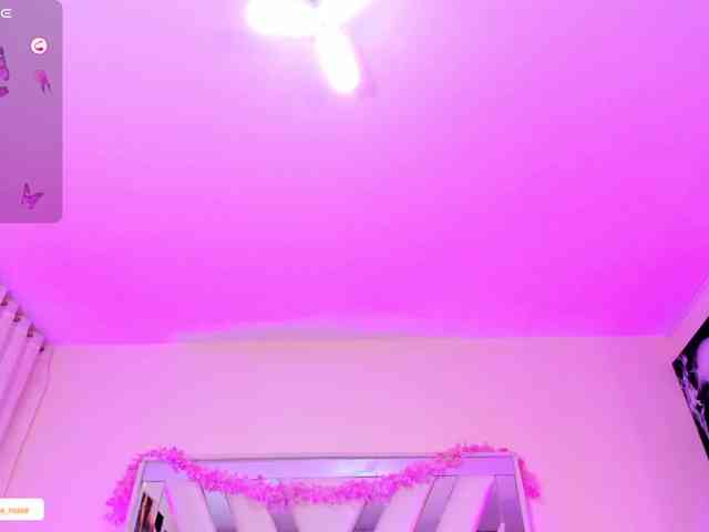 Deny-rose webcam