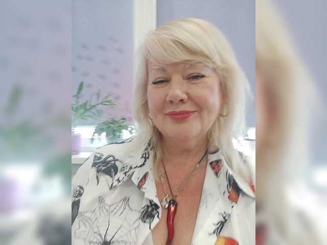 BESTija-1 live cam on BongaCams