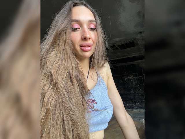 Live трансляция SnakeTina - slutnetki.online