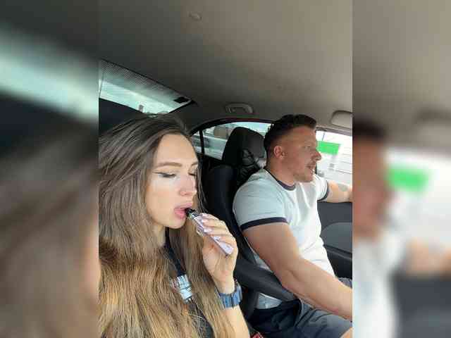 SnakeandTina webcam
