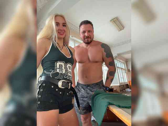 SnakeTina webcam