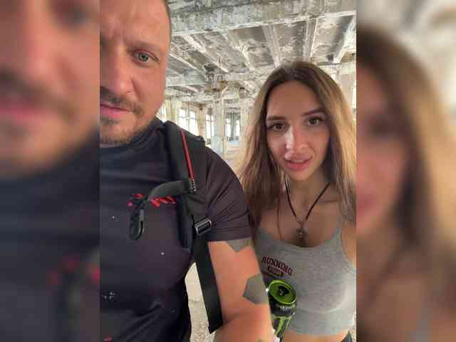 SnakeTina Sex Cam Show