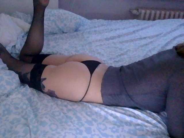 Lucille's BongaCams show and profile