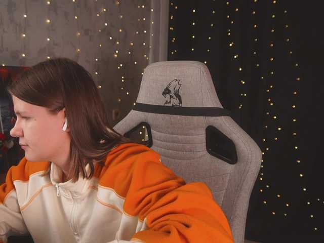 cutesoneckaaa's BongaCams show and profile