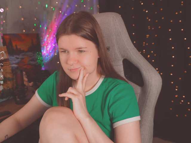 cutesoneckaaa live cam on BongaCams