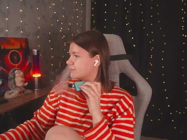 cutesoneckaaa's BongaCams show and profile