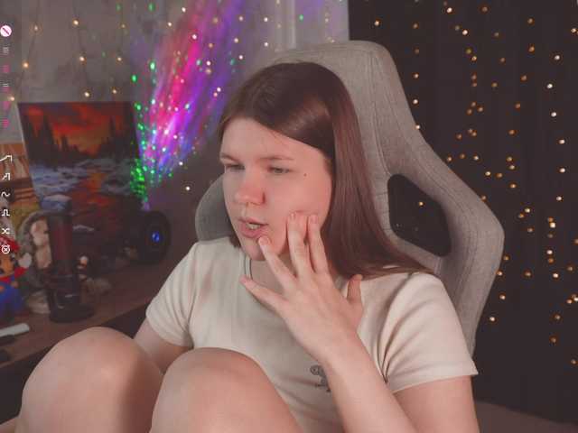 cutesoneckaaa live cam on BongaCams