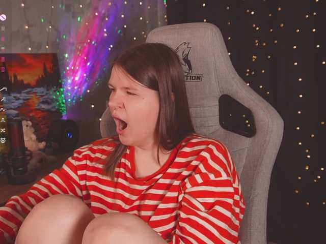 cutesoneckaaa live cam on BongaCams