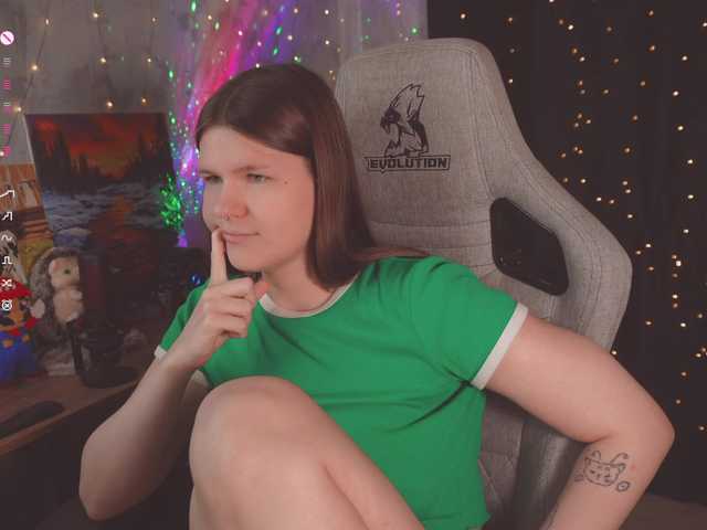 cutesoneckaaa live cam on BongaCams