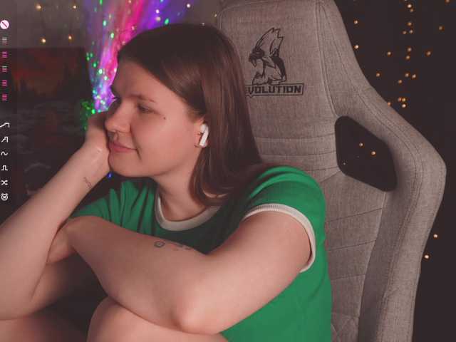 cutesoneckaaa live cam on BongaCams