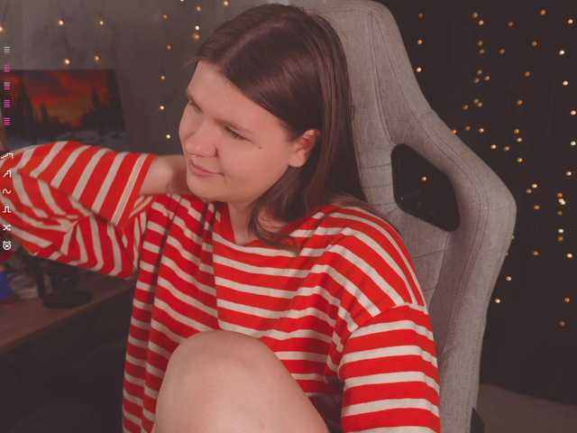 cutesoneckaaa live cam on BongaCams