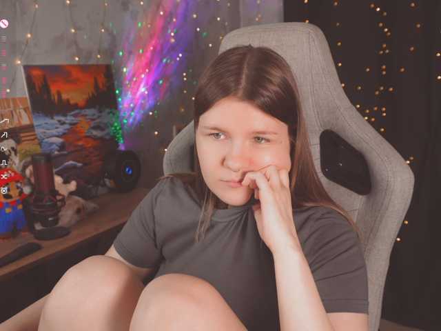 cutesoneckaaa live cam on BongaCams