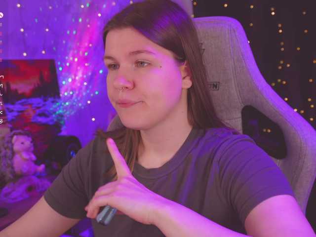 cutesoneckaaa live cam