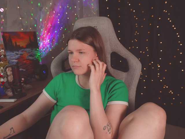 cutesoneckaaa live cam on BongaCams