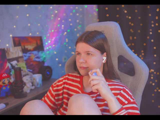 cutesoneckaaa live cam on BongaCams
