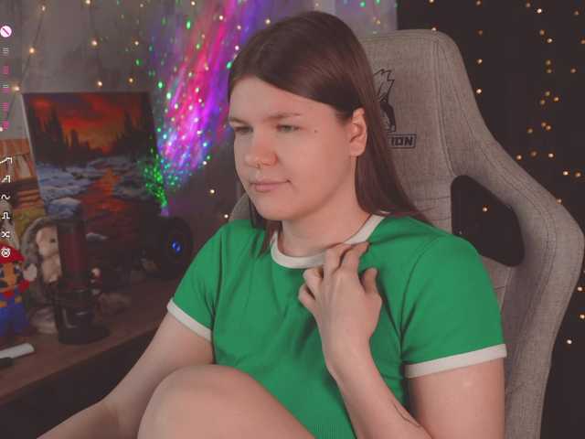 cutesoneckaaa live cam on BongaCams
