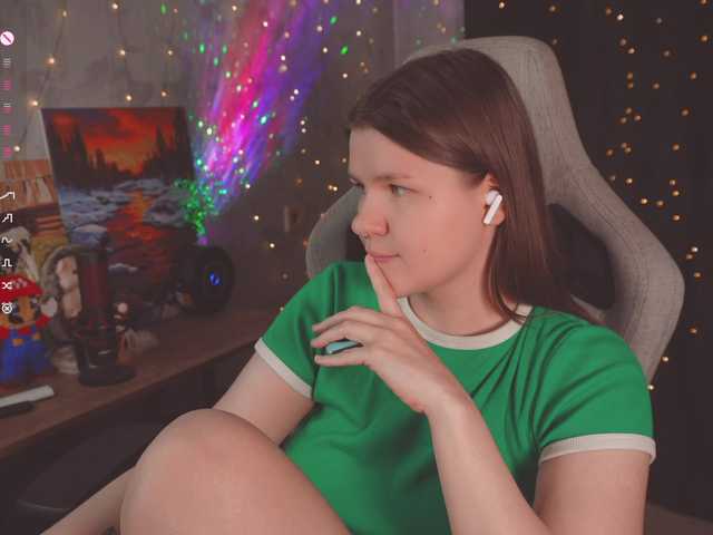 cutesoneckaaa live cam on BongaCams
